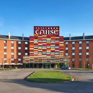 Cruise 4* Montano Lucino
